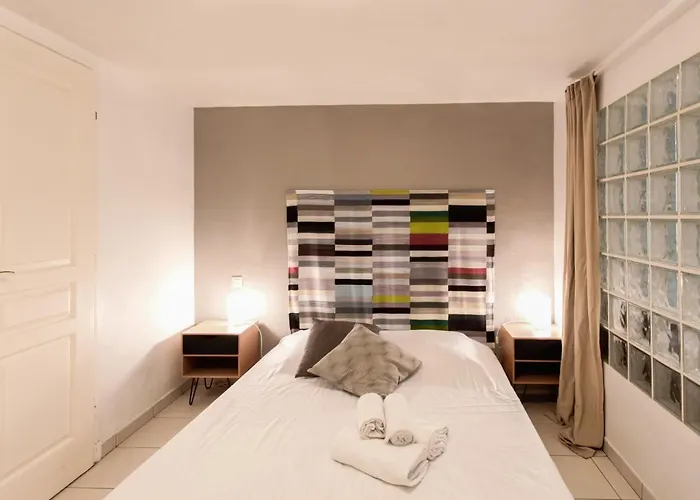 Apartment 26 Garibaldi Pepite *